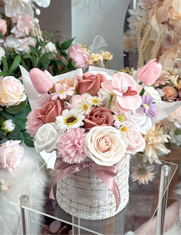Box of Tweed ( Soap Flowers )