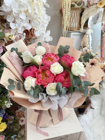 Peonies Bliss ( Seasonal )
