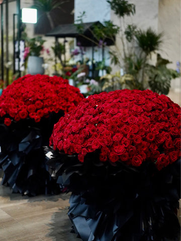 Fresh Red Rose Bouquets