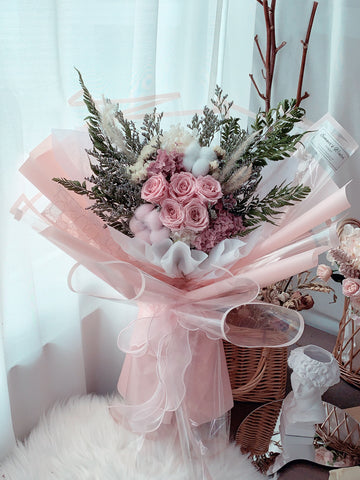 Cotton & Roses bouquet