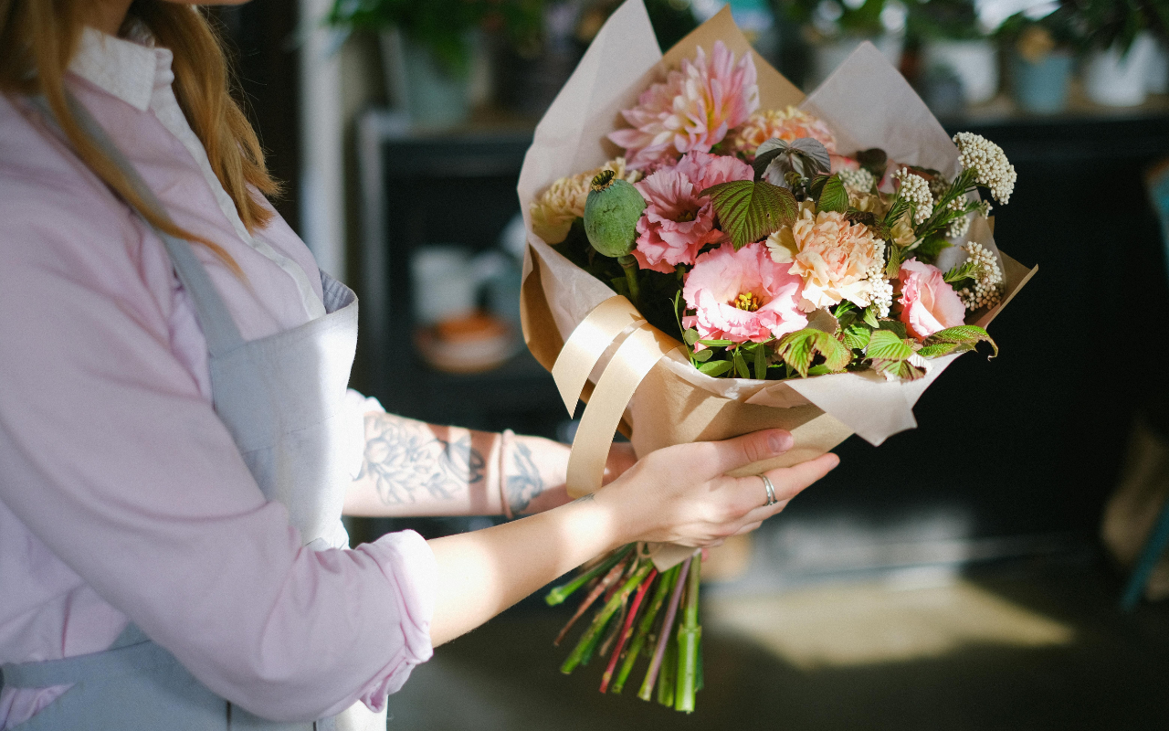 Best Birthday Flowers to Gifts in Singapore