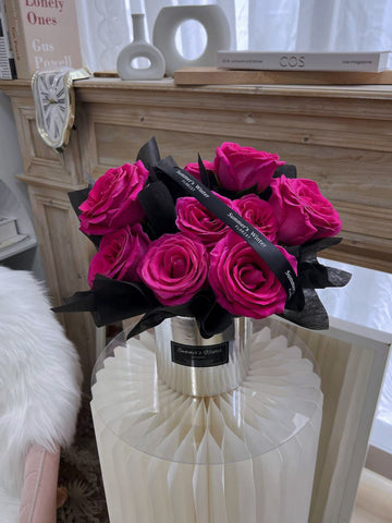Black Pink Roses Box