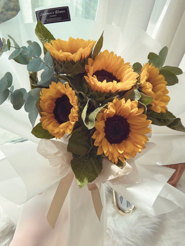 Lovely Sunshine ( 5 Sunflowers )