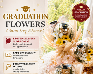 Graduation flowers mobile banner 5:4