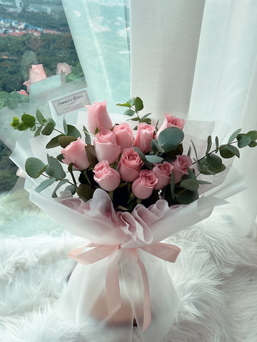 Romance Pink Roses