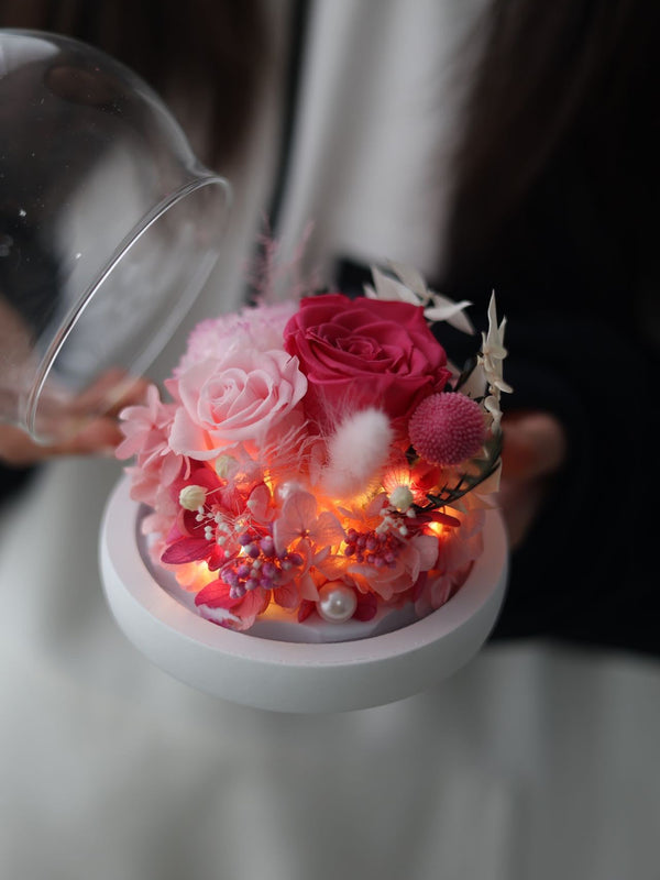 Roses Dom Preserved