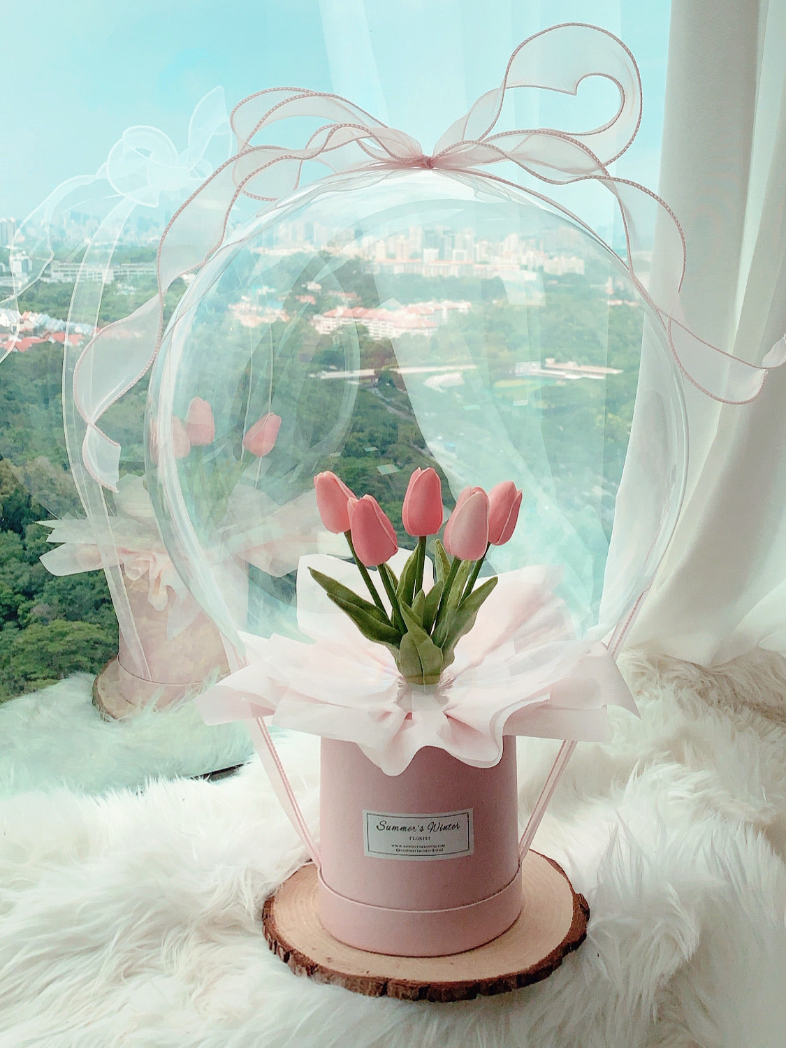Premium faux tulips transparent Balloon Bouquet 
